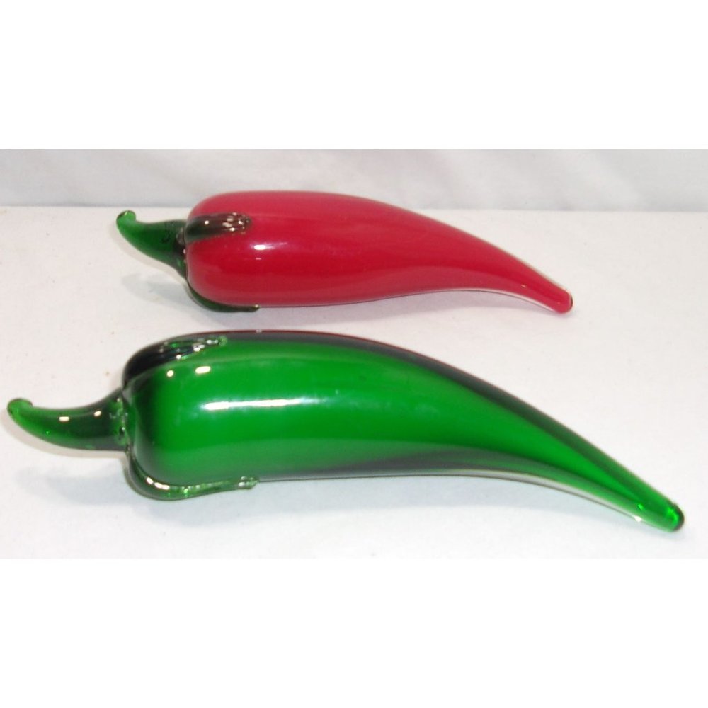 Lot of 2 Murano Style Encased Art Glass Chili Peppers Red/Green 7 1/4" & 7 3/4"